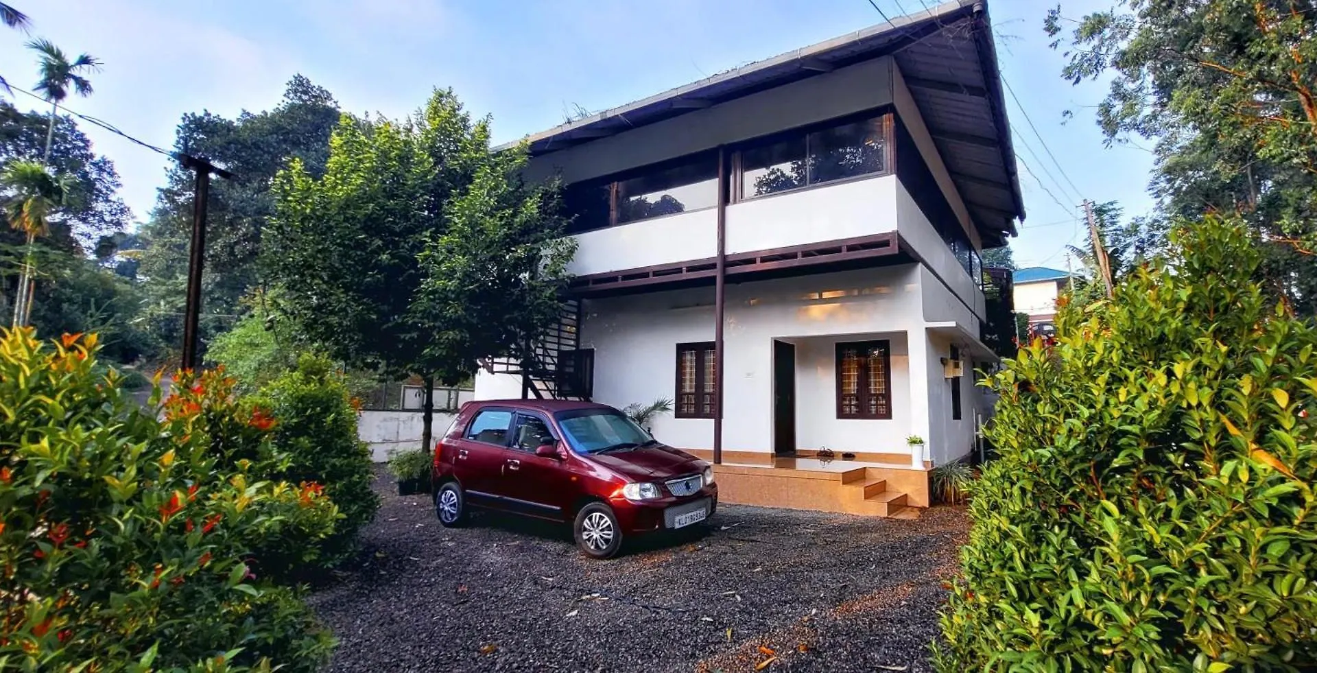 Signature 14 Munnar Anachal